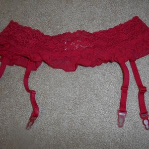 Victoria's Secret Garter Belt NWT Red Lace M/L